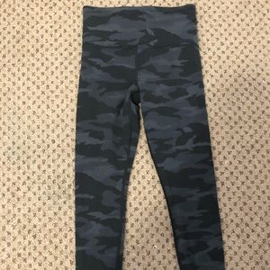 Athleta camo leggings